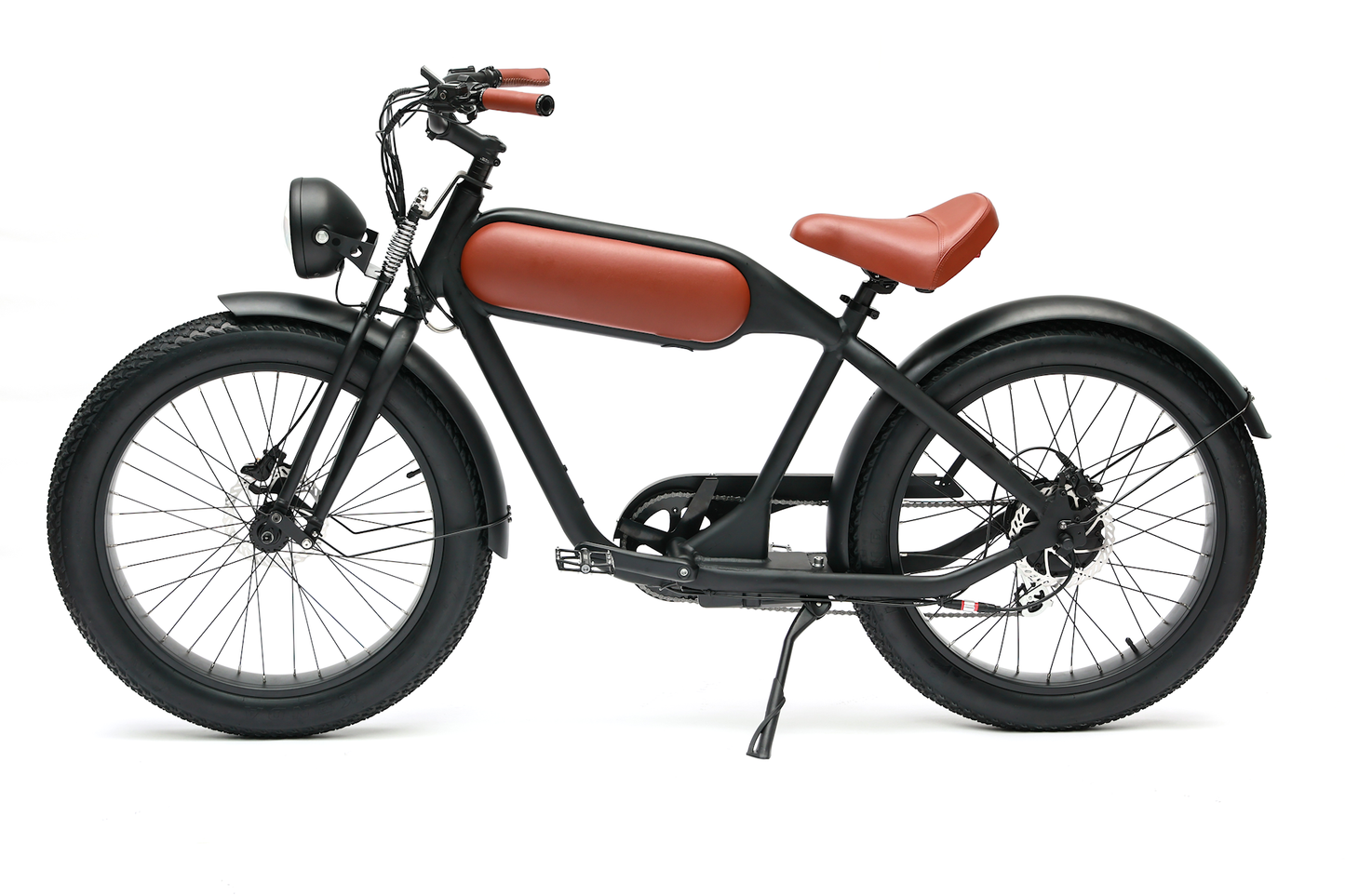 OTANGO black and tan – Stylish model with a premium finish.