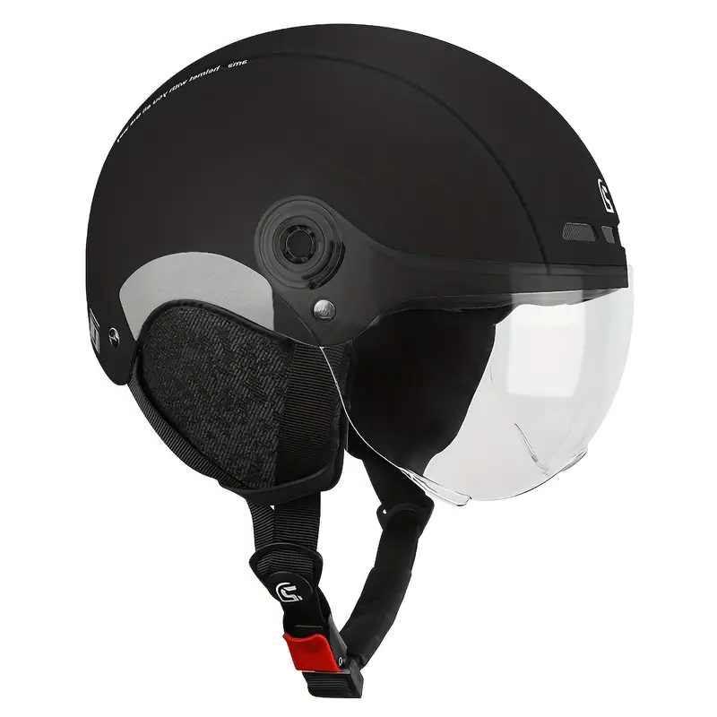 AMA helmet black with clear visor – Durable head protection with a clear shield.