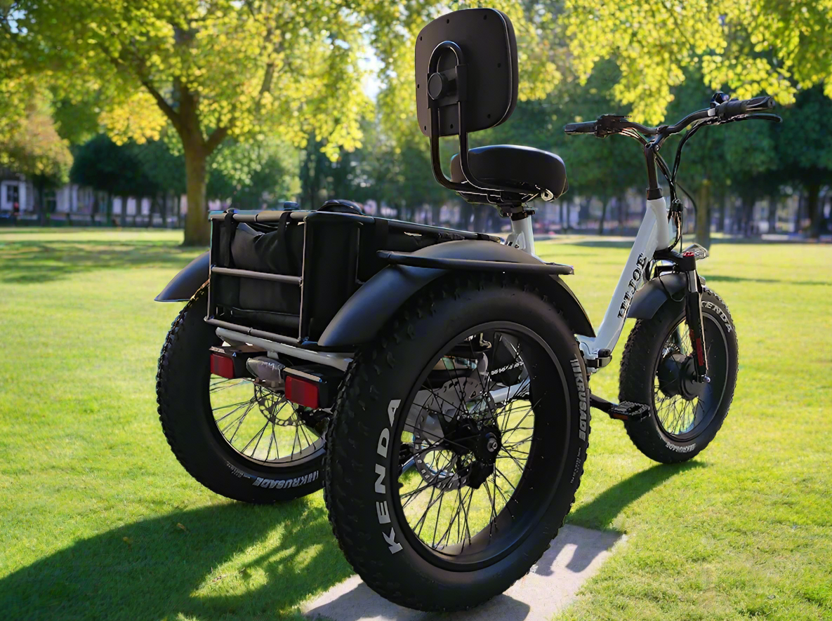 Iven 05 electric bike with a sleek and modern frame.