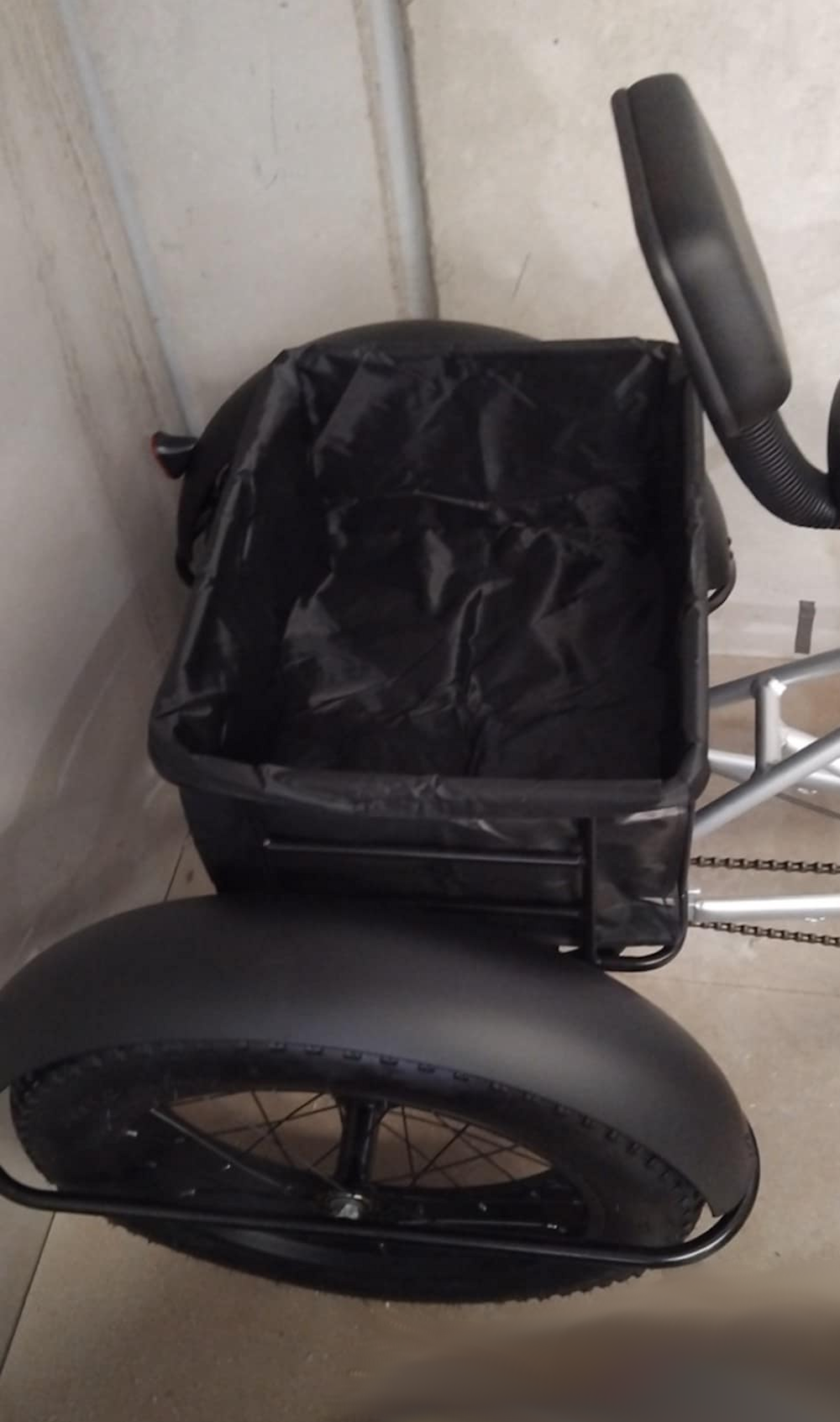 20x3 Mobility e-trike Rear-drive Step-thru by JOBO